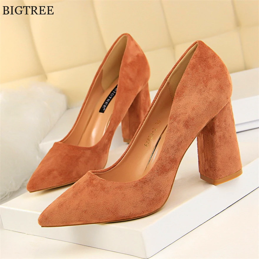 

New Arrival Concise Square Heel Office Shoe Women Flock Soft Leather Pointed Pumps Spring Autumn Shallow Ladies High Heels Shoes