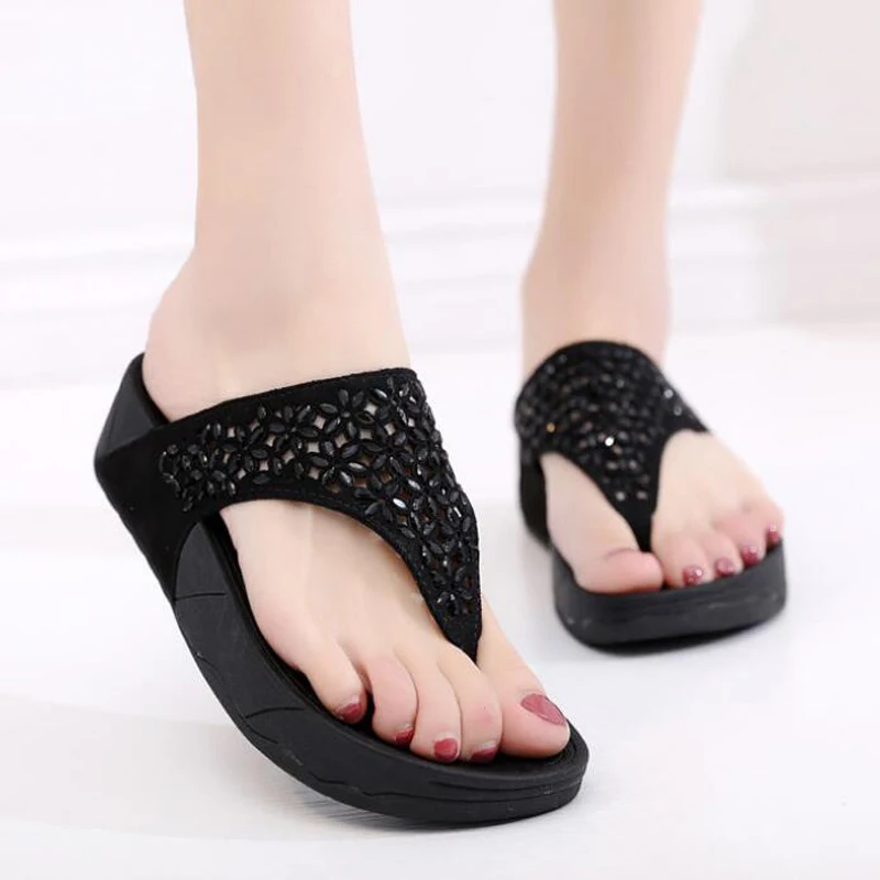 

{D&Henlu}Crystal Flip flops Women Shoes Beach Breathable Heeled Sandals Slides Womens Leather Slip On Hollow Shoes Slippers