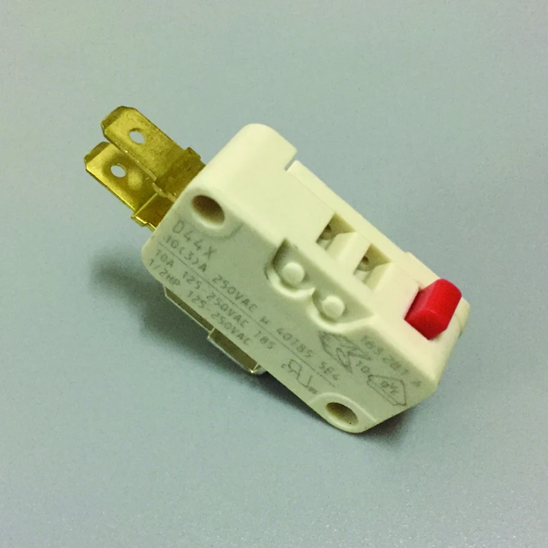 LOT of 10 Quality Arcade Microswitches for Cabinet Pushbuttons USA Made 50g