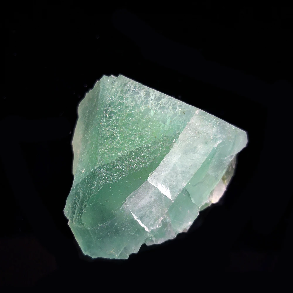 

154g NATURAL Stones and Minerals green fluorite crystal Hunan China B12-35CMK