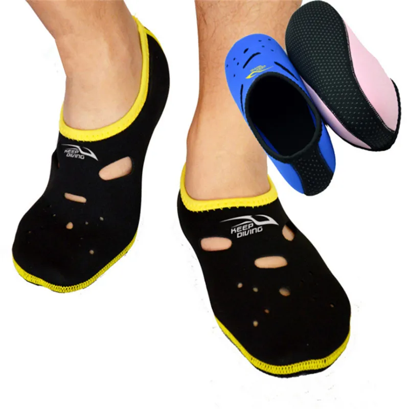 2 3MM Neoprene Short Beach Socks Antiskid Stab proof Scuba Dive Boots