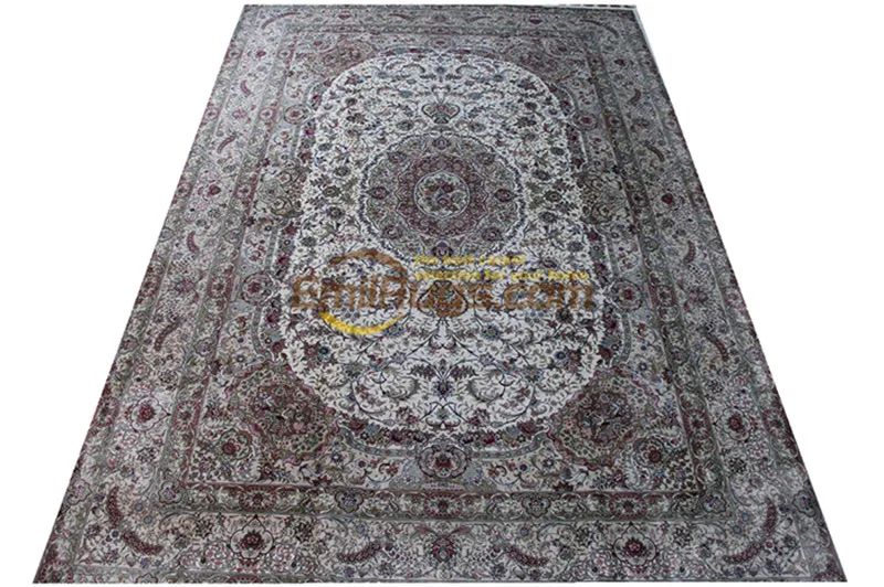 

Wool Or Silk Persian The Craft Of Making Wool By Hand Antique Decor For Living Room Wool Knitting Carpets Folk Art Carpet