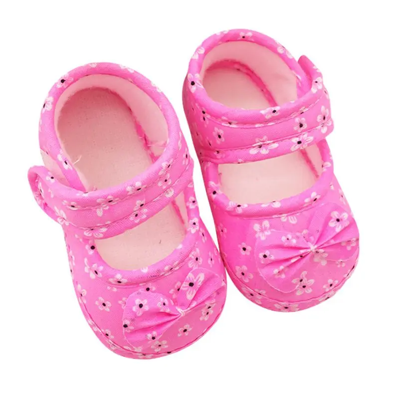 Для детей 0-18 месяцев для младенцев, до первых шагов для девочек с бантом; мягкая обувь на нескользящей подошве; S2 - Цвет: pink