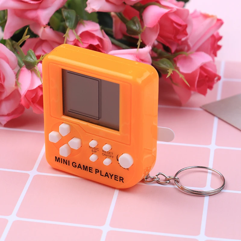 Ultra-small Tetris Handheld Game Console Keychain Portable LCD Players Kids Educational Electronic Classic Toy Keyring Random