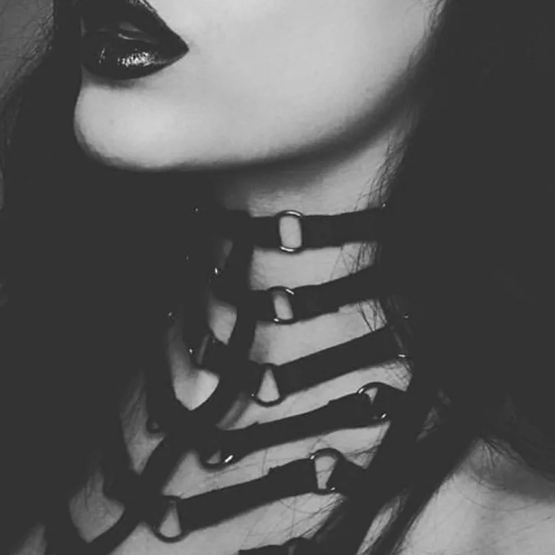 Punk Bandage Body Harness Garter for Women Wear Lingerie Party Queen Sexy Charming Straps Garter Belt Cupless Bustier Top Gothic