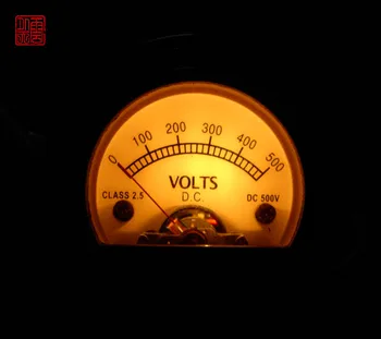 

Round Black Pointer Head Retro Dial DC 500V Voltmeter Yellow Backlight 52mm