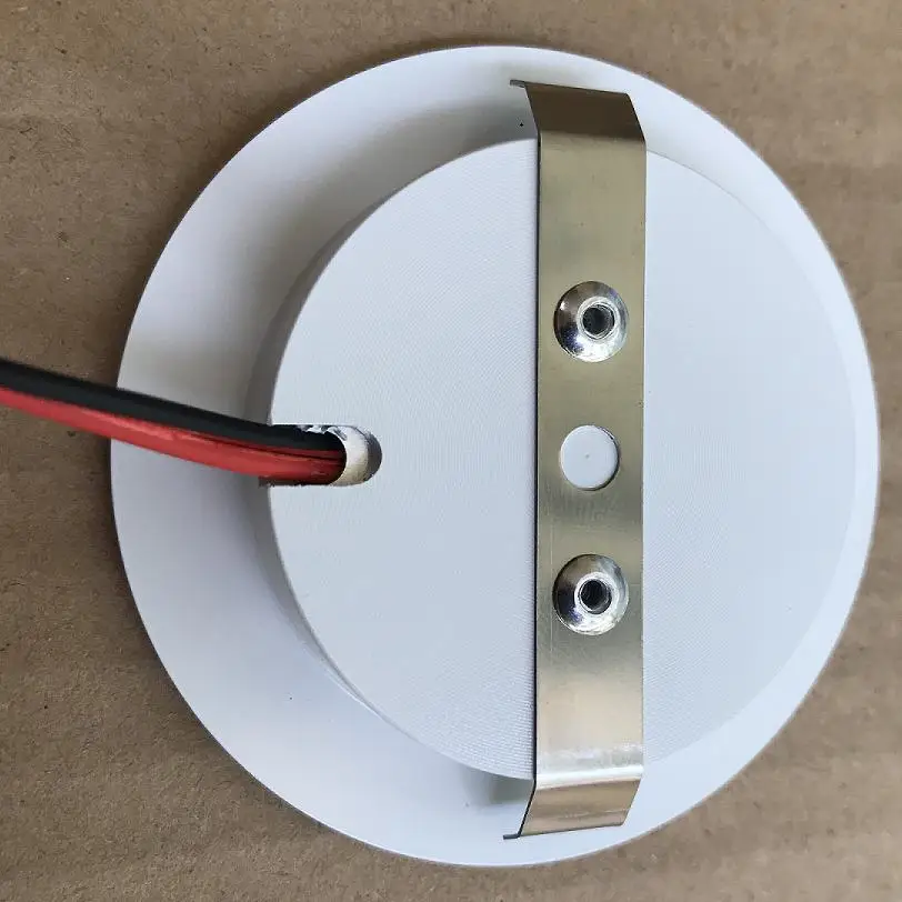 recessed-cabinet-down-light