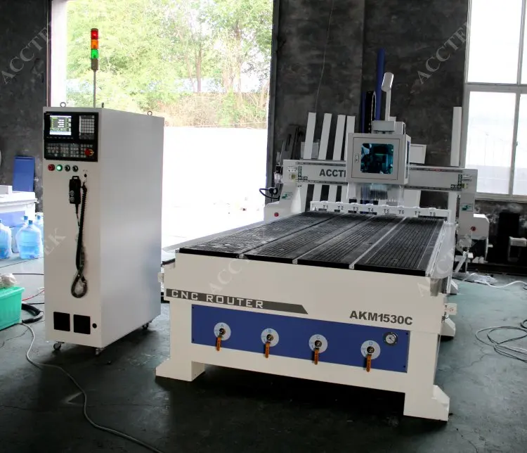 Кухонный шкаф делая ATC cnc маршрутизатор Италия авто инструмент changer