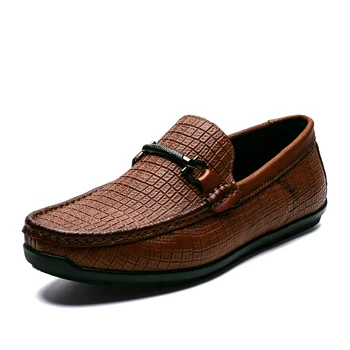 

Genuine Men's Leather Casual Shoes Autumn Fashion Sneakers Men Loafers Slip on Wine Brown Moccasins Male Driving Sneakers