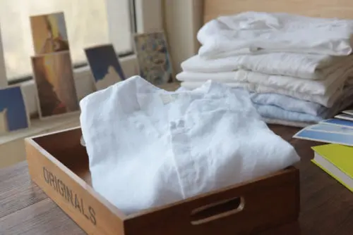 2017 جديد الصيف العلامة التجارية قميص الرجال قصيرة الأكمام فضفاضة رقيقة القطن الكتان قميص الذكور الأزياء بلون الاتجاه الخامس الرقبة المحملات