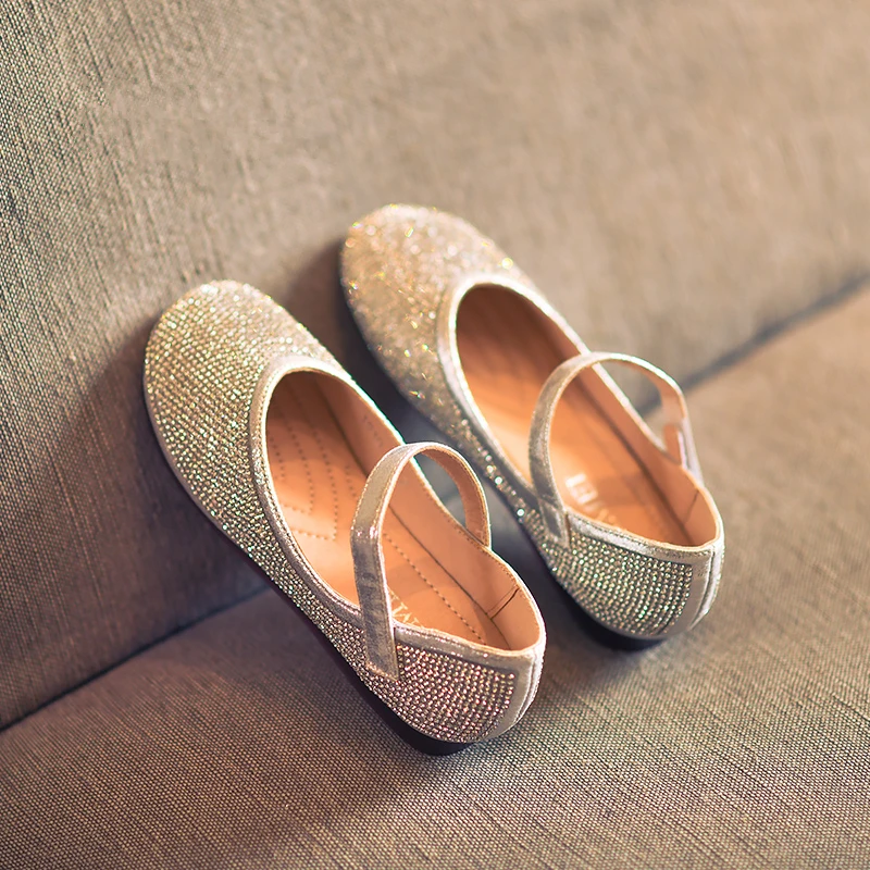 

2018 Autumn New Baby/Toddle Girls Crystals Bling Bling Leather Shoes for Party Dance Flats Gorgeous Children's Footwear