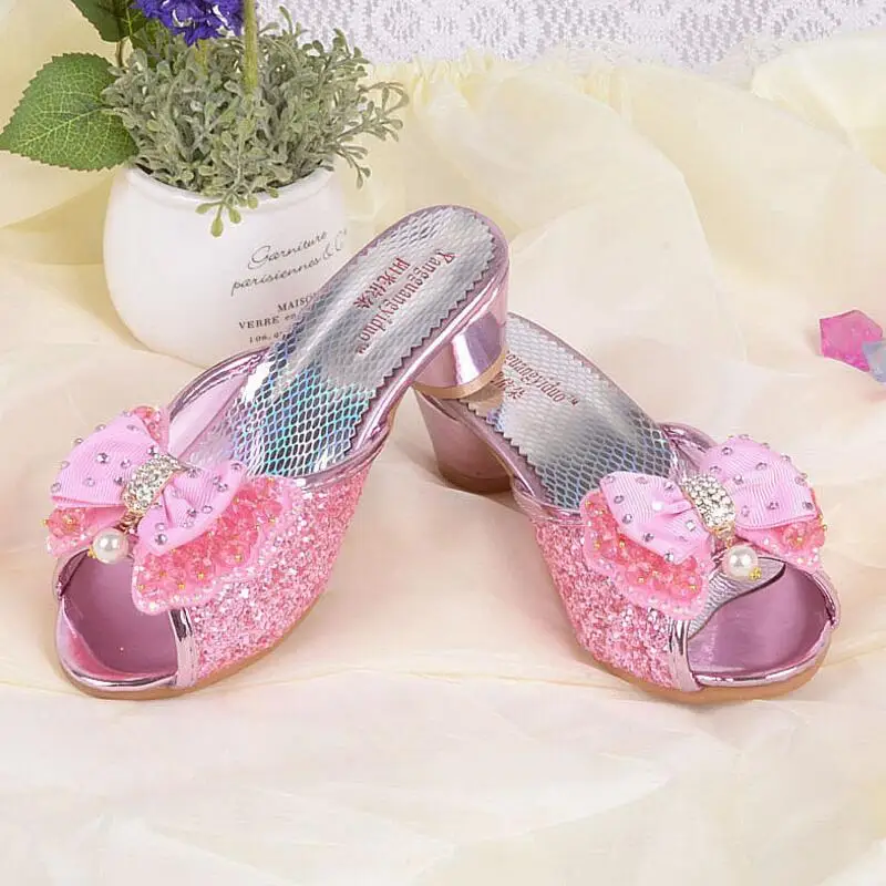 online Arco ataque princesa saltos altos das sandálias 2018 verão novas crianças meninas sandálias da moda boca de peixe lantejoulas sapatos princesa