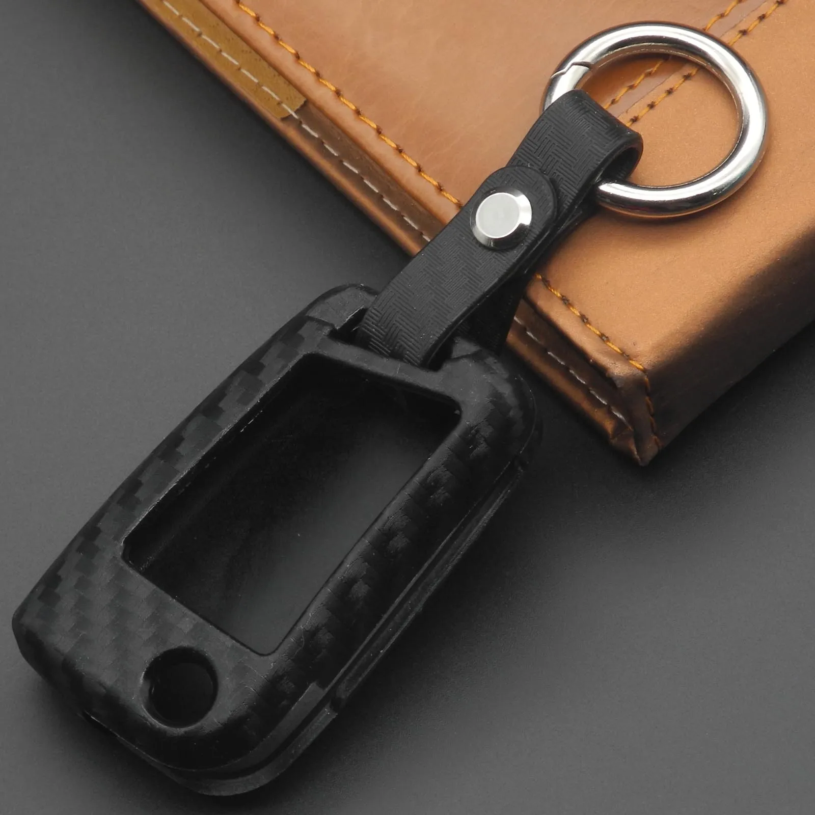 Carbon Fiber Silicone Car Key Case Cover Fob Keychain for VW Polo Golf 7 Tiguan Skoda Octavia Kodiaq Karoq Seat Ateca Leon Ibiza