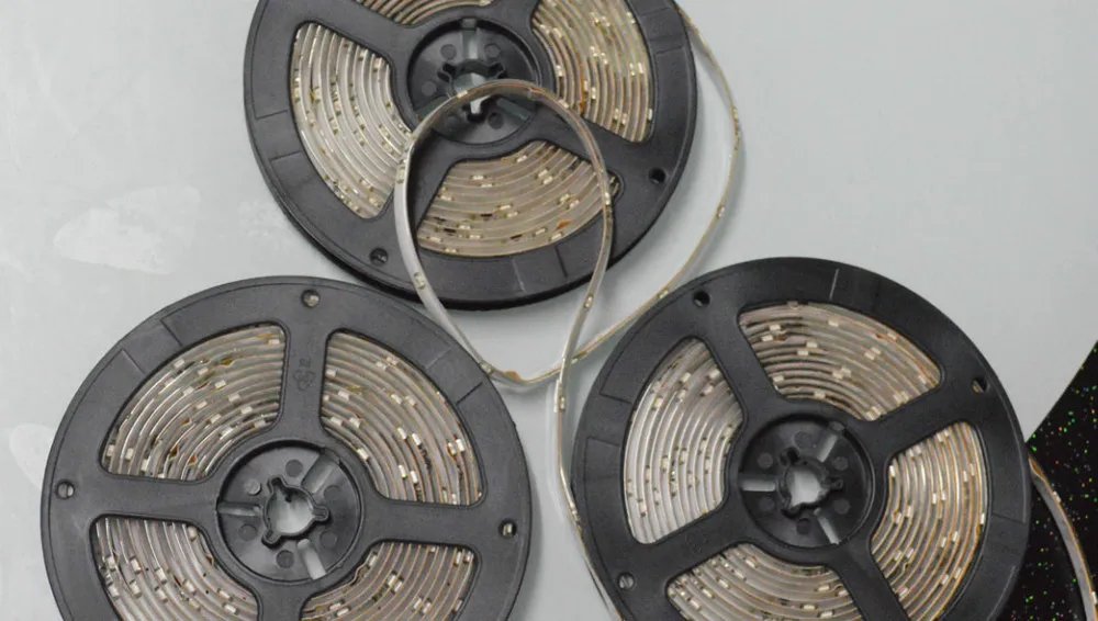 Водонепроницаемая гибкая осветительная лента 3528 SMD 5 м/катушка 150