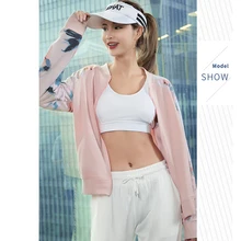 Новая женская спортивная рубашка с принтом, дышащий Топ для йоги, стоячий воротник, тренировочное пальто, спортивная одежда для женщин, Спортивная повседневная быстросохнущая футболка для йоги