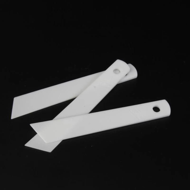 

WUTA 5pcs 20cm Plastic Gumming Board Smear Glue & CMC Tools DIY Handmade Leathercraft Tools Gumming Easily & Make Glue Thin