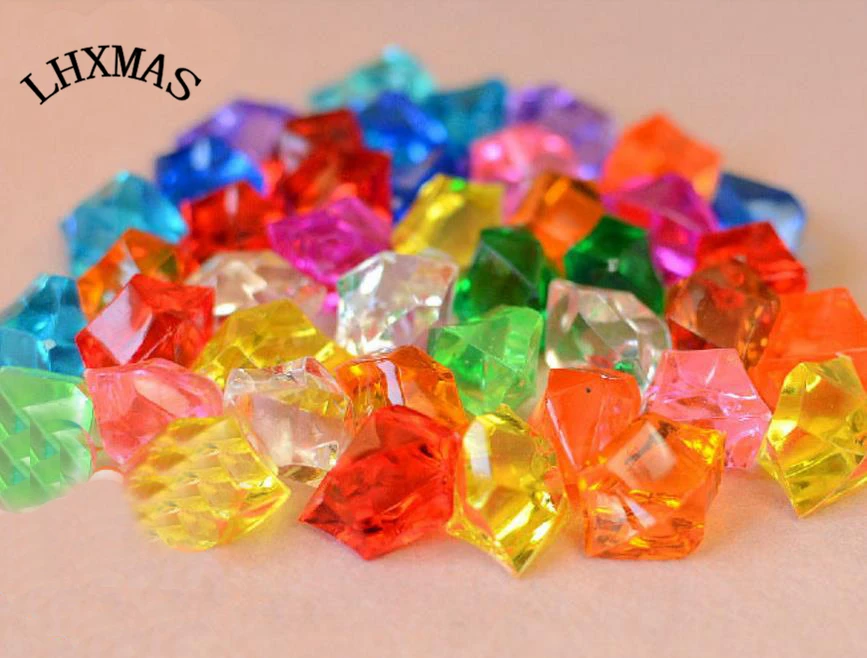 

50pcs/lot Plastic Crystal Stone Acrylic Pebbles Decorative Transparent Stone Aquarium Background Fish Tank Decoration A101