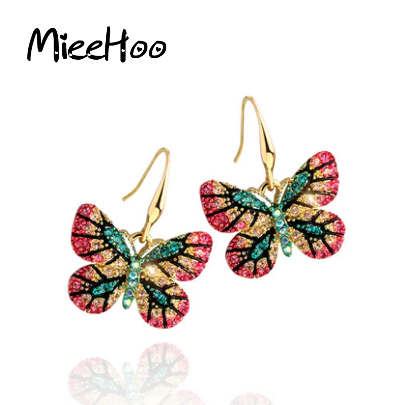 

Newest Best Dominated Gold Color Austrian Crystal Lovely Butterfly Dangle Ear Women Fashion Personality Butterfly Short Earrings
