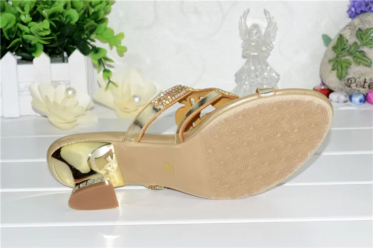 2016 Summer New Golden Korean Style Fashion Luxury Sandals Diamond Elegant Thick High Heel Sandal Shoes Women Slippers-11