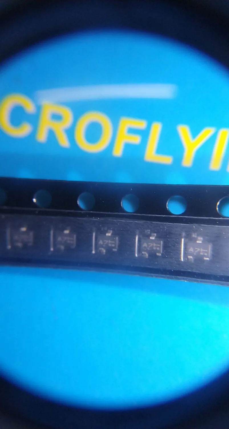 Бесплатная доставка BAV99W SOT323 MM3Z12VT1G SOD323 RB521S-30 SOD523 MMBT3946 SOT363 DTA014YE SOT523 DTC114YE |