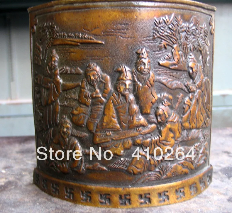 

beautiful Classic person carvings Container for pens bronze statue