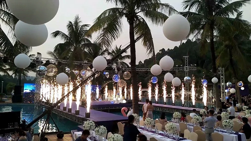 Controle de Rotação para o Casamento da Fase Elétrica Sparkler Chama Fogo Máquina 2m Altura Especial Coldfireworks Dmx 512 500w 36 500w elétrica sparkler chama fogo máquina sparkler