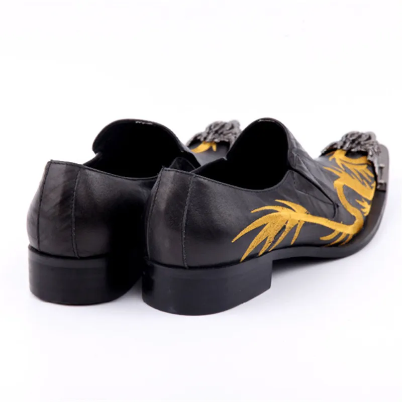 Main Mariage Rouge Appartements Mabaiwan Or La Noir De Broderie Pantoufle En Glissent Cuir rouge Mocassins Robe Hommes Mode Chaussures Casual Sur 7qxwUTqpB