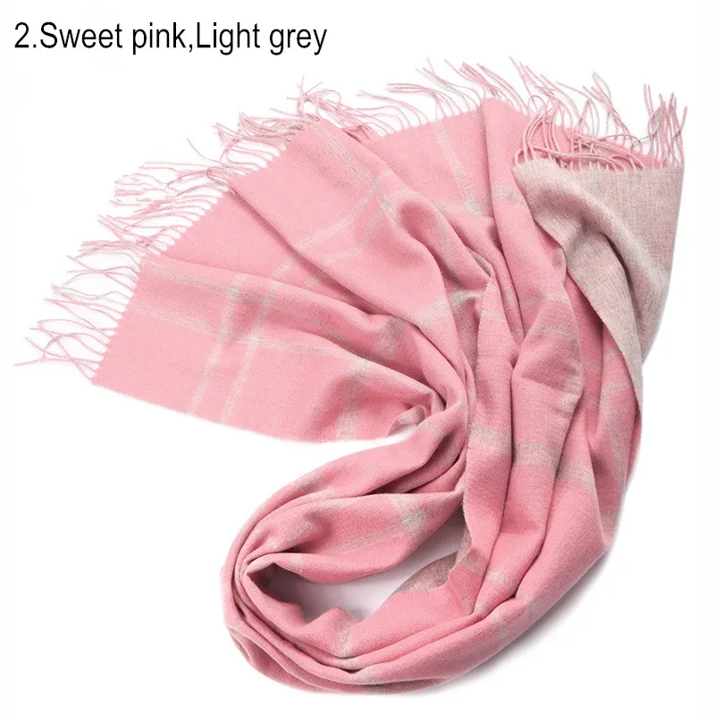 2. Sweet pink, Light grey