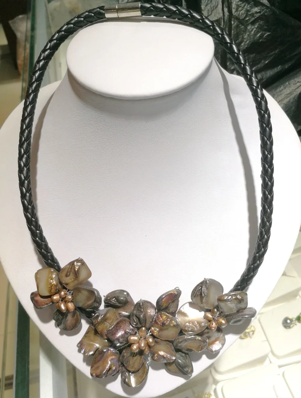 Классическое ювелирное изделие с 3 коричневыми цветами коричневые натуральные