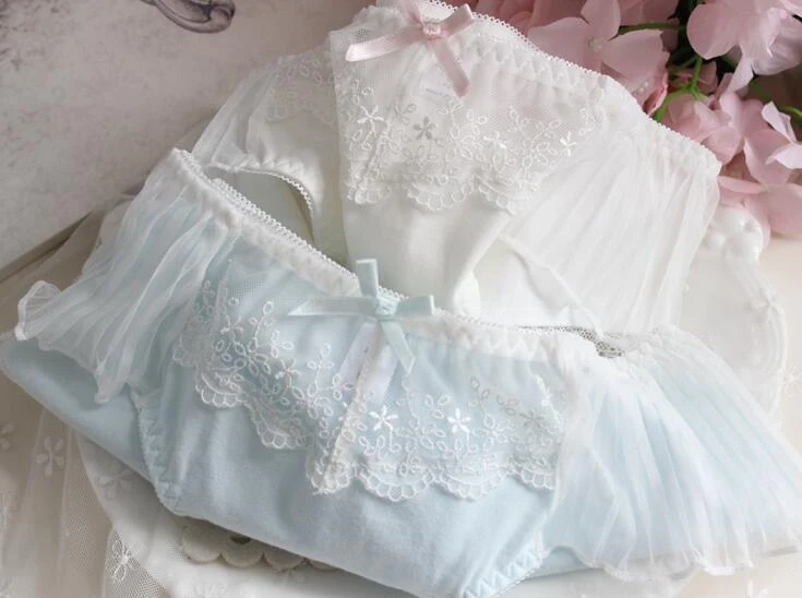 

2017 100% Real Photoes M L Lovely Cute Lolita Kawaii Princess Embroiddery Lace Cotton Pleated Chiffon Underwear Brief WP315