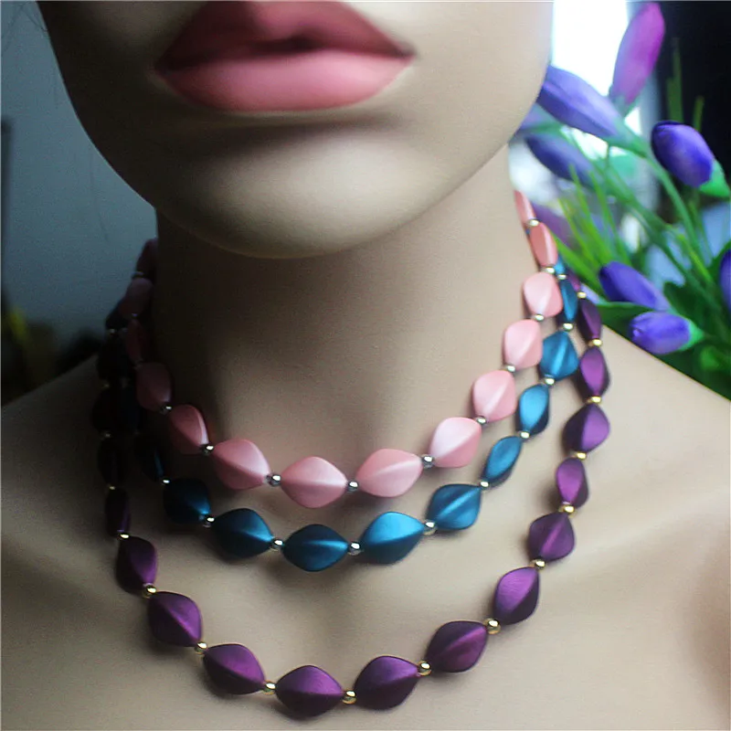 Новая Мода Великолепные женские ювелирные изделия девушка день рождения красивый розовый и синий фиолетовый ожерелье