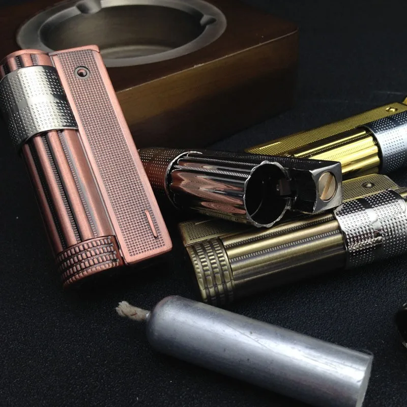 

Copper Kerosene Cigarette Lighters Car Keyring Retro Petrol Refillable Windproof Lighters Auto Keychain