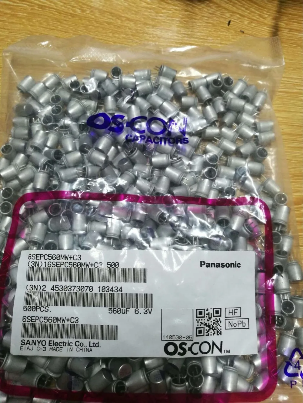 

6.3V560UF 6X9 SEPC Polymer Solid State Inline Capacitor 6SEPC560MW