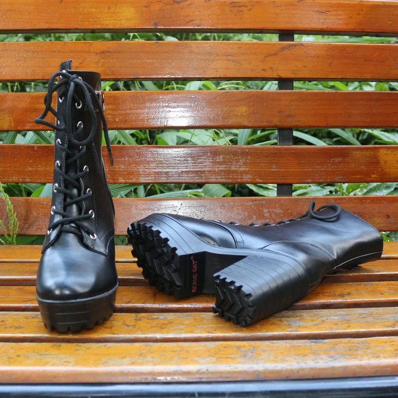 REAVE CAT/сезон весна-осень; сапоги до колена на шнуровке; женская модная кожаная обувь белого цвета на квадратном каблуке; зимняя обувь; большие размеры 34-43