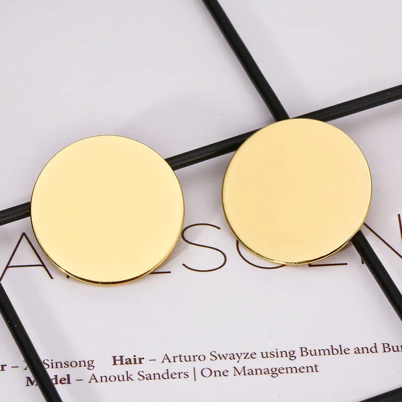 1Pair High Quality Gold Metal Circle Stud Earrings Minimalist Geometric Round Ear Stud Fashion  Jewelry Gift For Women