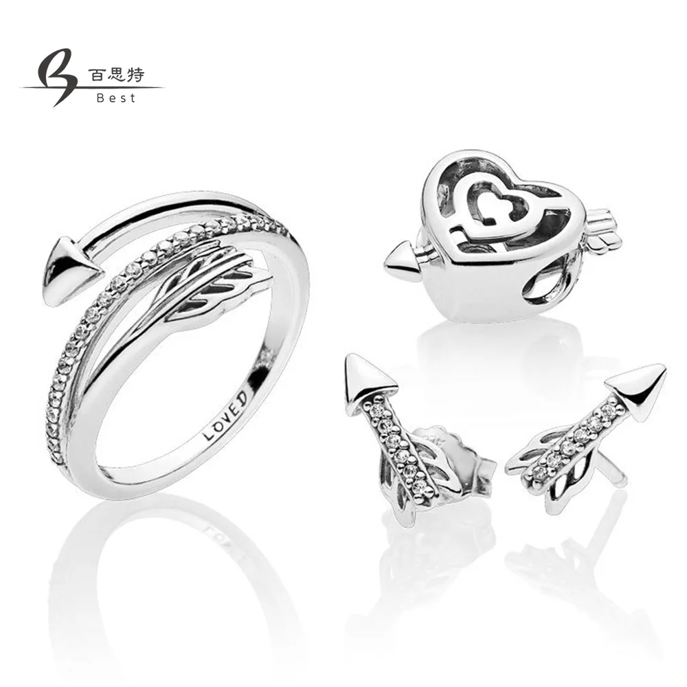 

BEST 100% 925 Sterling Silver Valentine's Day Asymmetric Heart and Arrow Clip Sparkling Earring Ring Set