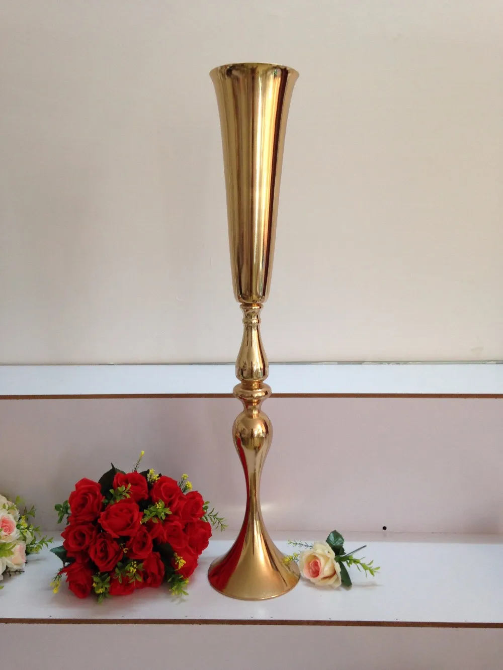 Top Sale Gold Iron Wedding Flower Stand Centerpiece Flower Vase In