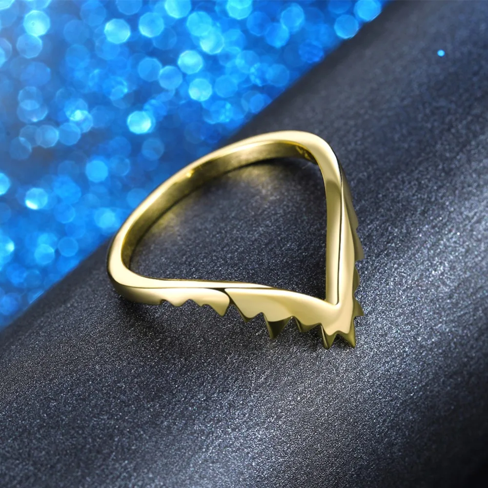 ORSA JEWELS Women Ring Original Vampire's Fangs Pattern High Polish Gold-color Silver Color Female Party Ring Gift Jewelry OR163