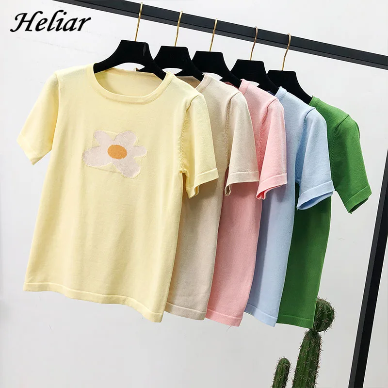 

HELIAR Women T-shirt O-Neck Knitting Flower Printed TEE Short Sleeve Ladies Sweet T-shirt 2019 Summer Female Tops For Women Tops
