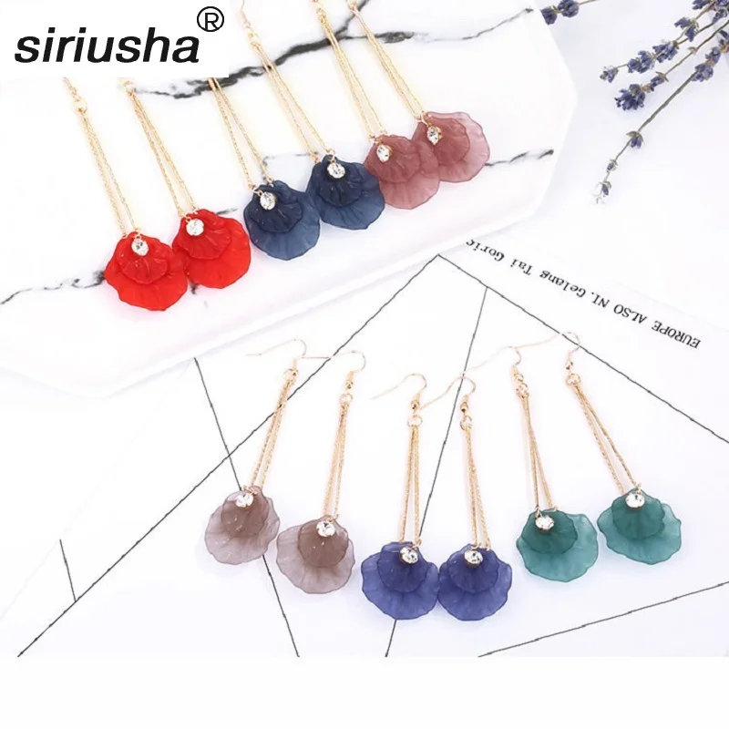 

Tassel Sells well in Quick Sale in the Ear Line Petal Earrings - Spot Wholesale Fashion Trend Earrings Handleg S082