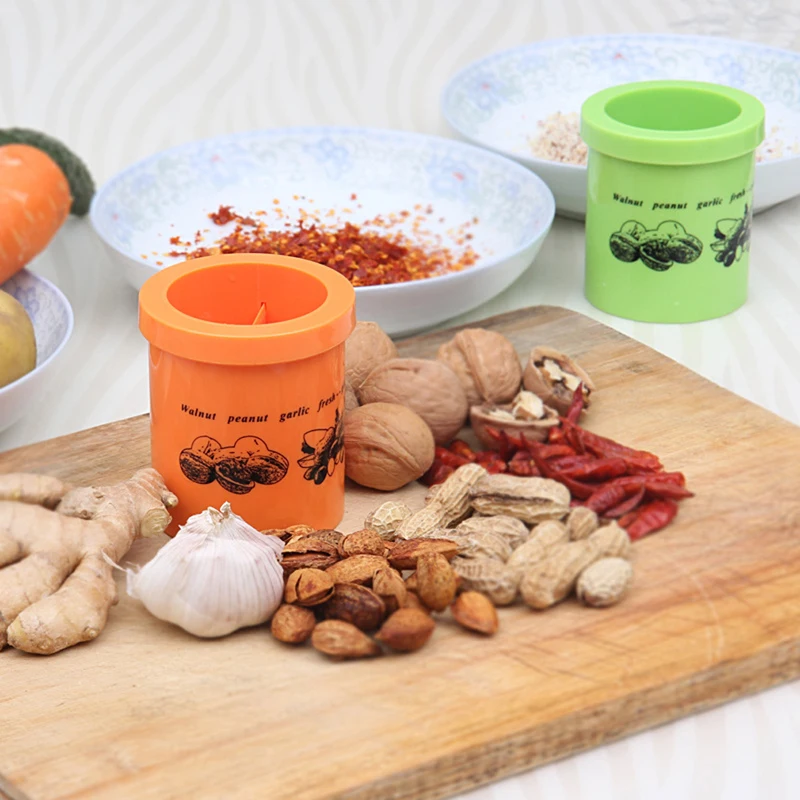 Manual Nutmeg Grinder Spice Grinder Peanut Garlic Pepper Mill Kitchen