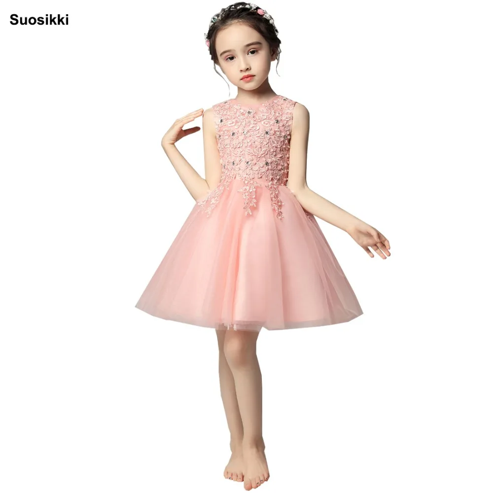 

Suosikki Flower Girl Dresses With Beaded Crystal Applique Ball Gown First Communion Dress for Girls Customized