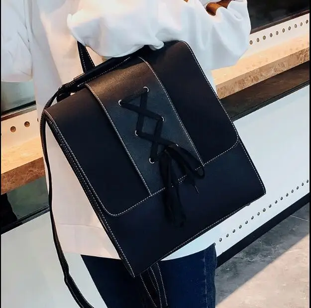 

Retro shoulder bag female PU bag 2018 wild simple British backpack college style girl bag