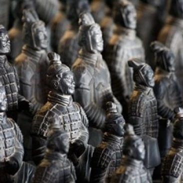 Imperial terra cotta warriors in battle formation Poster Print by Dave Bartruff (35 x 23)