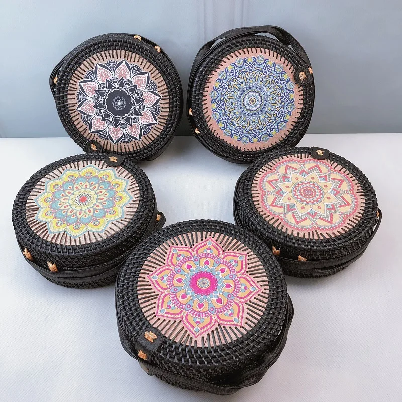 

INS New Black Round Rattan Bags For Women Flower Print Straw Crossbody Bag Hand-Woven Shoulder Bags Boho Retro Beach Handbag Hot