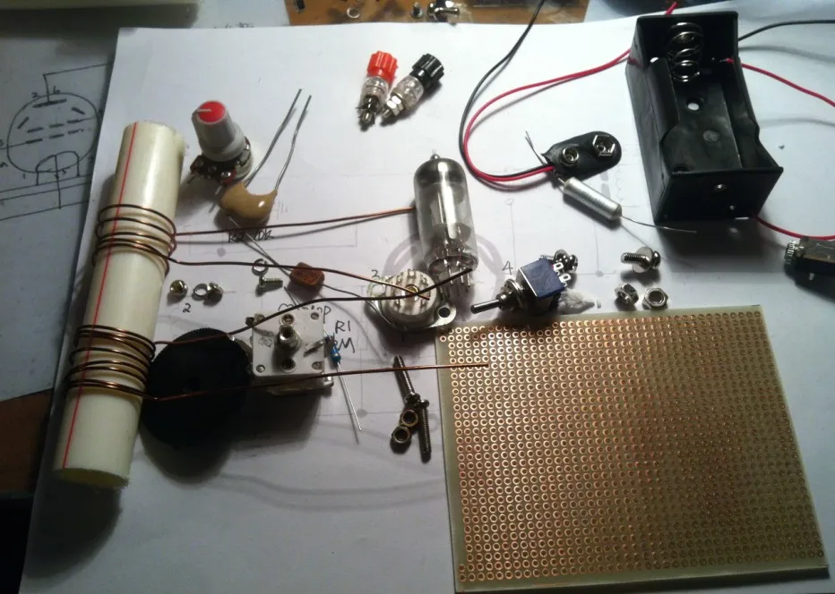 

Children DIY non soldering single tube single lamp short wave radio battery powered CW/SSB receiver