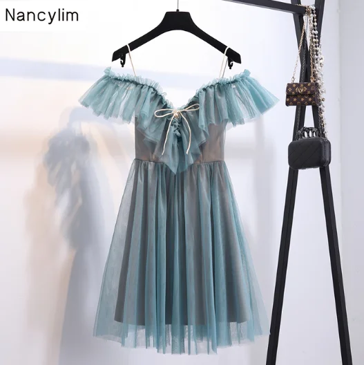 

2019 Summer New Temperament Slim Ruffles V Collar Gauze Dress Sexy Shoulderless Pleated Dresses Girls Ladies Holiday Beach Dress