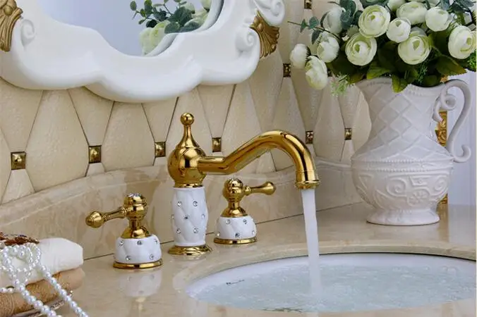 Античная Brownze законченный золотой и белый смеситель для раковины Твердый латунный законченный широко распространенный кран для раковины ванной комнаты - Цвет: Белый