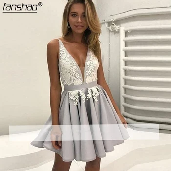 

Silver 2019 Homecoming Dresses A-line Deep V-neck Short Mini Appliques Lace Backless Elegant Cocktail Dresses