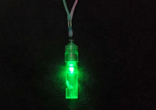 20 шт./лот цветной свисток мигающая фара СИД свистящая бутафория светильник для вечеринки-Набор для творчества, обучающая игрушка